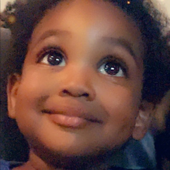 Meet your Posher, Lisa - Picture 1 of 1